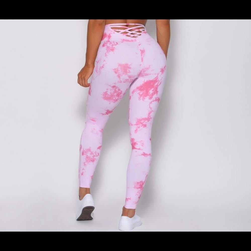 Bombshell sportswear pink/pink tie dye leggings